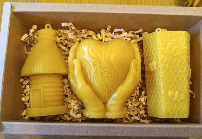 Honeycomb Beeswax Candles