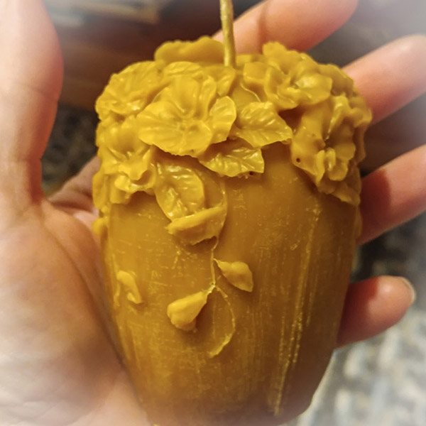 Honeycomb Beeswax Candles