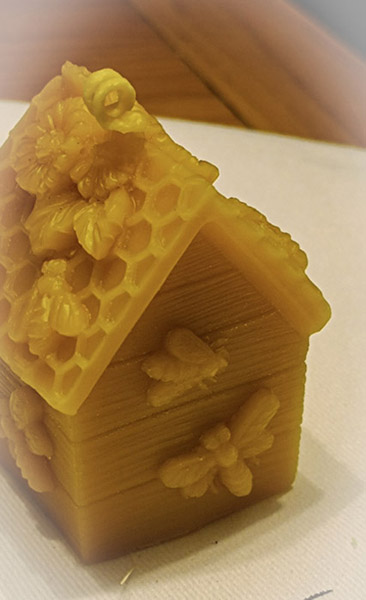 Honeycomb Beeswax Candles