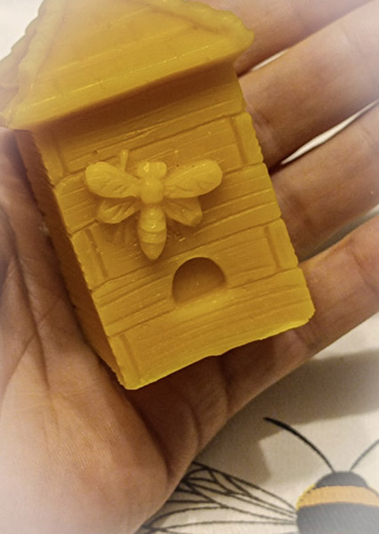 Honeycomb Beeswax Candles