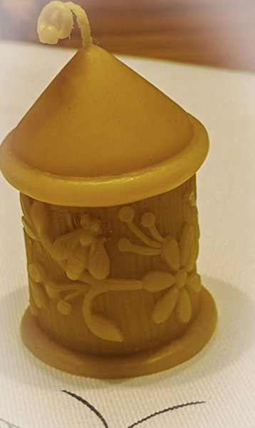 Honeycomb Beeswax Candles