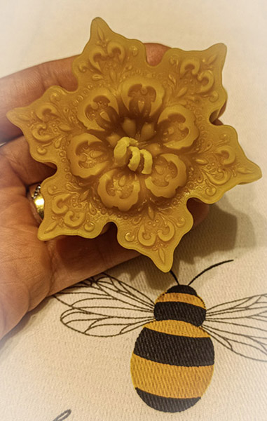 Honeycomb Beeswax Candles